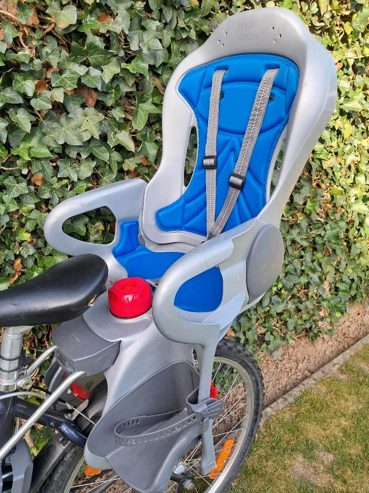 Fietsstoeltje, Fietsen en Brommers, Fietsaccessoires | Fietsstoeltjes, Zo goed als nieuw, Achterzitje, 9 t/m 36 kg, Voetsteuntjes