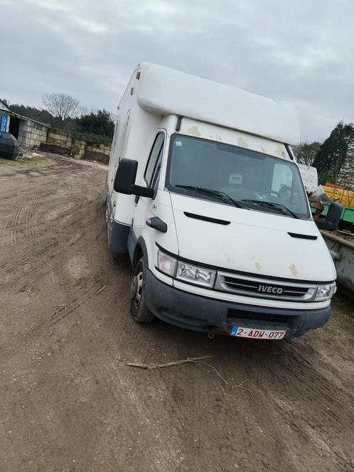 Iveco daily mobile home rijbewijs C, Auto's, Bestelwagens en Lichte vracht, Bedrijf, Achteruitrijcamera, Airbags, Airconditioning