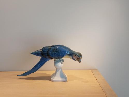 Royal Dux Ara in porselein, Antiek en Kunst, Antiek | Porselein, Ophalen
