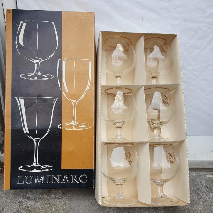 6 VERRES BALLON NAPOLÉON VINTAGE avec JANTE OR., Collections, Verres & Petits Verres, Enlèvement ou Envoi