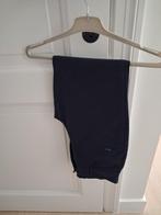 Broek uniform SUI, Kinderen en Baby's, Kinderkleding | Kinder-kledingpakketten, Ophalen of Verzenden, Zo goed als nieuw
