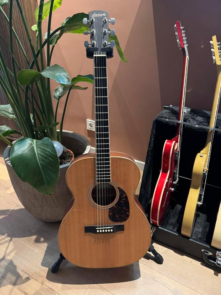 Larrivee OM-03, Muziek en Instrumenten, Snaarinstrumenten | Gitaren | Akoestisch, Zo goed als nieuw, Ophalen