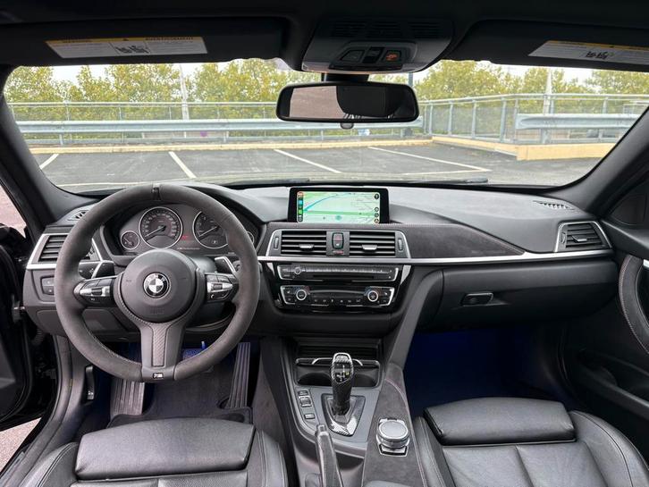 BMW 330i xDrive (2017), Auto's, BMW, Particulier, 3 Reeks, Achteruitrijcamera, Apple Carplay, Lederen bekleding, Open dak, Parkeersensor
