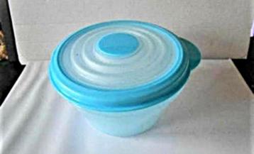 Tupperware: adapta-bowl, inhoud = 500 ml beschikbaar voor biedingen