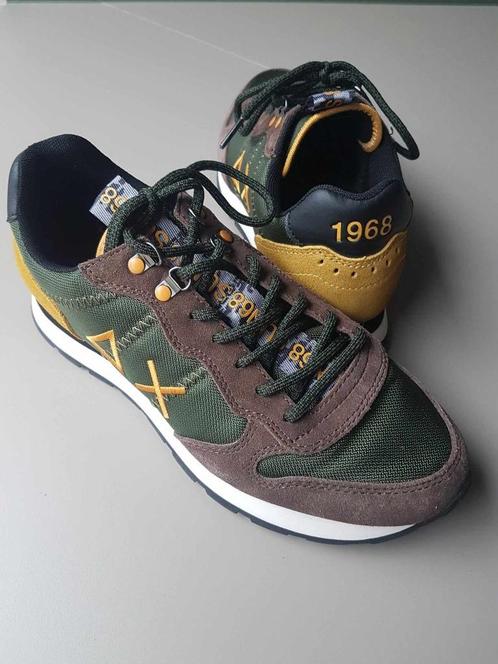 Sun68 schoenen maat 40 kaki groen, Kleding | Heren, Schoenen, Zo goed als nieuw, Sneakers, Ophalen of Verzenden