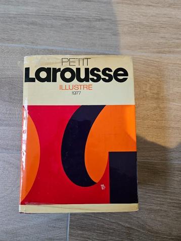 Petit Larousse Illustré 1977 en noir beschikbaar voor biedingen