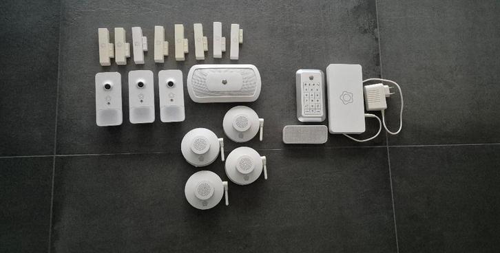 Système d'alarme Verisure complet, Doe-het-zelf en Bouw, Alarmsystemen, Zo goed als nieuw, Compleet systeem, Raam of Deur, Draadloos