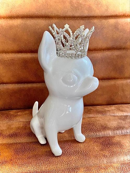 Chihuahua met kroontje, Verzamelen, Beelden en Beeldjes, Zo goed als nieuw, Ophalen of Verzenden