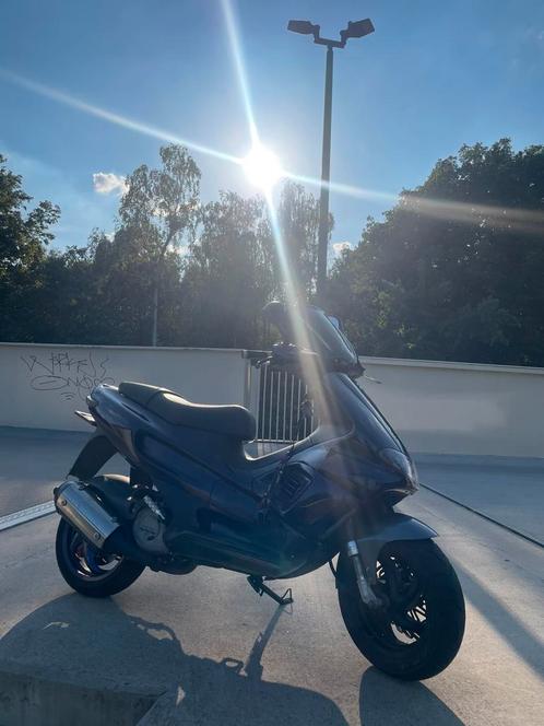 Gilera runner 172cc, Fietsen en Brommers, Scooters | Piaggio, Zo goed als nieuw, Overige modellen, Klasse B (45 km/u), Tweetakt