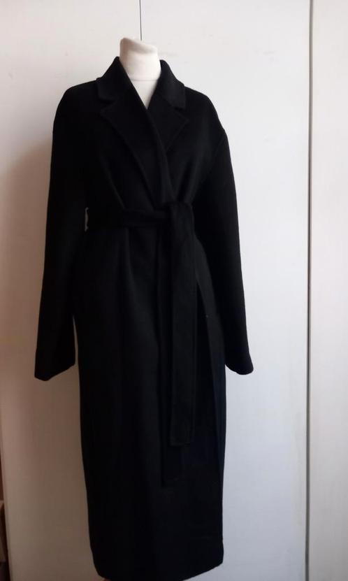 Max Mara mantel maat 40/42, Kleding | Dames, Jassen | Winter, Zo goed als nieuw, Maat 38/40 (M), Zwart, Ophalen of Verzenden