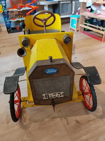 Oude trapauto ford, Enlèvement