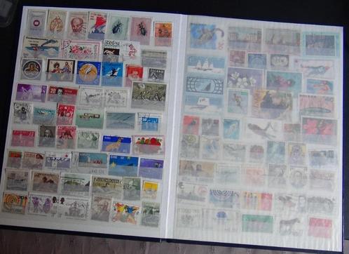 Postzegelalbum A4 (08) zegels uit veel landen, Postzegels en Munten, Postzegels | Volle albums en Verzamelingen, Ophalen of Verzenden