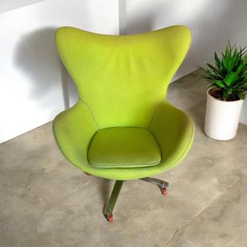Egg Chair - Groen beschikbaar voor biedingen