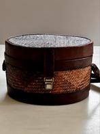 Handtas mini round bag rotan, Handtassen en Accessoires, Tassen | Damestassen, Ophalen of Verzenden
