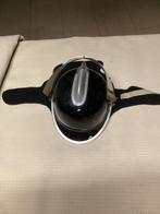 Antieke brandweerhelm, Ophalen