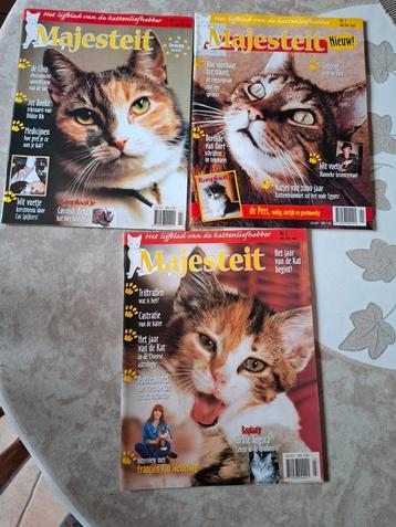 Drie Majesteit magazines beschikbaar voor biedingen