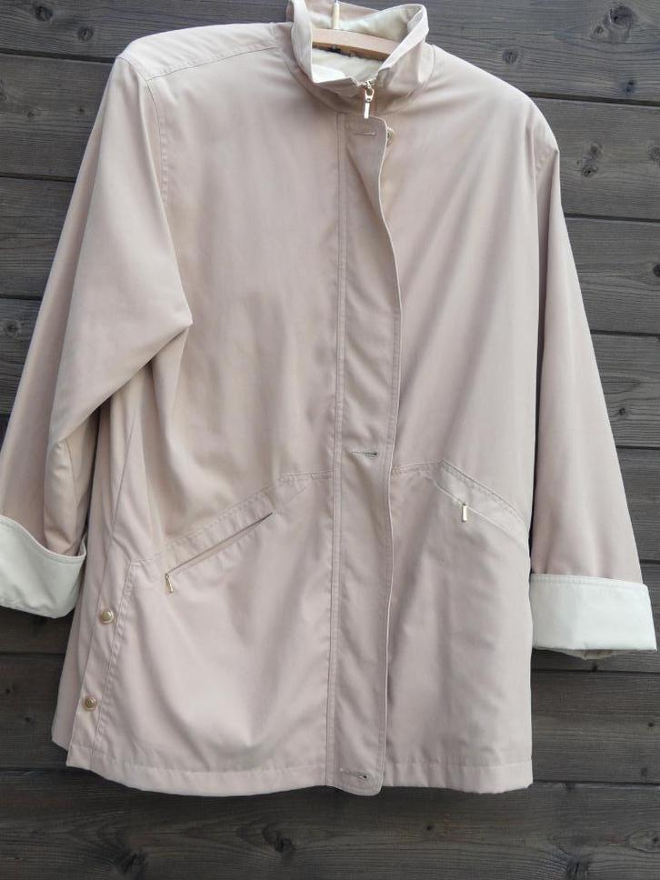 Mooi zomerjasje voor dames Maat 42, Kleding | Dames, Jassen | Zomer, Zo goed als nieuw, Maat 42/44 (L), Beige, Ophalen