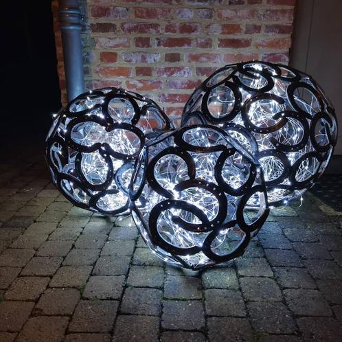 Hoefijzer bollen , hoefijzerkunst, Tuin en Terras, Tuinbeelden, Nieuw, Overige typen, Metaal, Ophalen