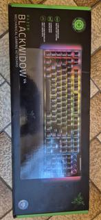 Razer BlackWidow V4-toetsenbord, Computers en Software, Ophalen, Zo goed als nieuw