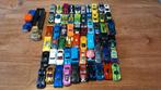 Hot Wheels 60 autootjes  + 2 vrachtwagens, Kinderen en Baby's, Speelgoed |Speelgoedvoertuigen, Ophalen of Verzenden