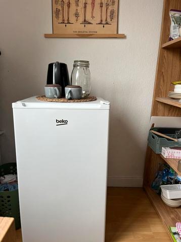 Kleine koelkast Beko, tafelmodel koelkast, Enlèvement, Comme neuf, Avec compartiment congélateur, Classe énergétique A ou plus économe