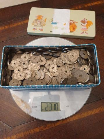Doos met 2300gr munten van 25 ,10 en 5 centiem Albert 1 beschikbaar voor biedingen