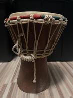 Djembé africain (vrai) +/- 27cm de haut, Ophalen of Verzenden