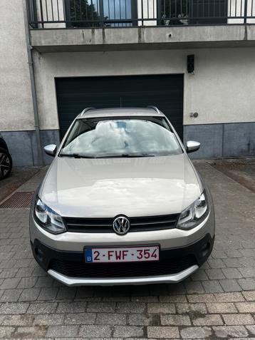 Volkswagen POLO Cross versnellingsbak 73.700km beschikbaar voor biedingen