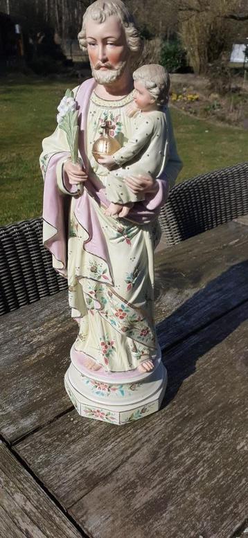 Beeld van Sint Jozef beschikbaar voor biedingen