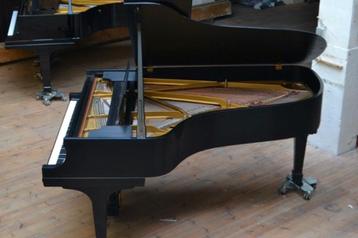 Steinway  And Sons mod. B  Piano à queue