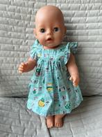 323. Babyborn: Nieuw groen jurkje met vlindermouwen, Ophalen of Verzenden, Nieuw, Babypop