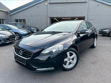Volvo V40 1.6 D2 | Camera | Cruise | Gps | Airco | beschikbaar voor biedingen