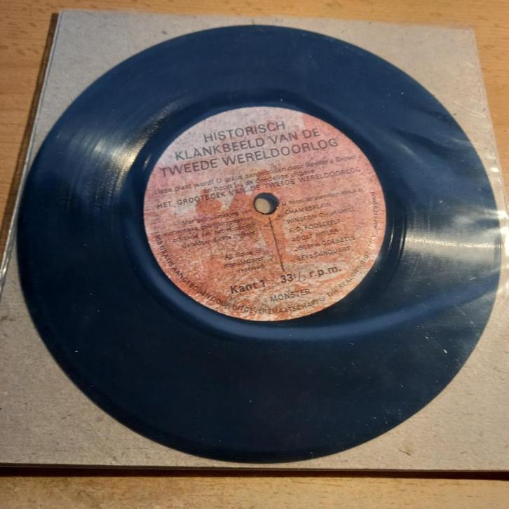 2 Flexi-disc van De Tweede Wereldoorlog, Cd's en Dvd's, Vinyl | Overige Vinyl, Zo goed als nieuw, Overige formaten, Ophalen of Verzenden