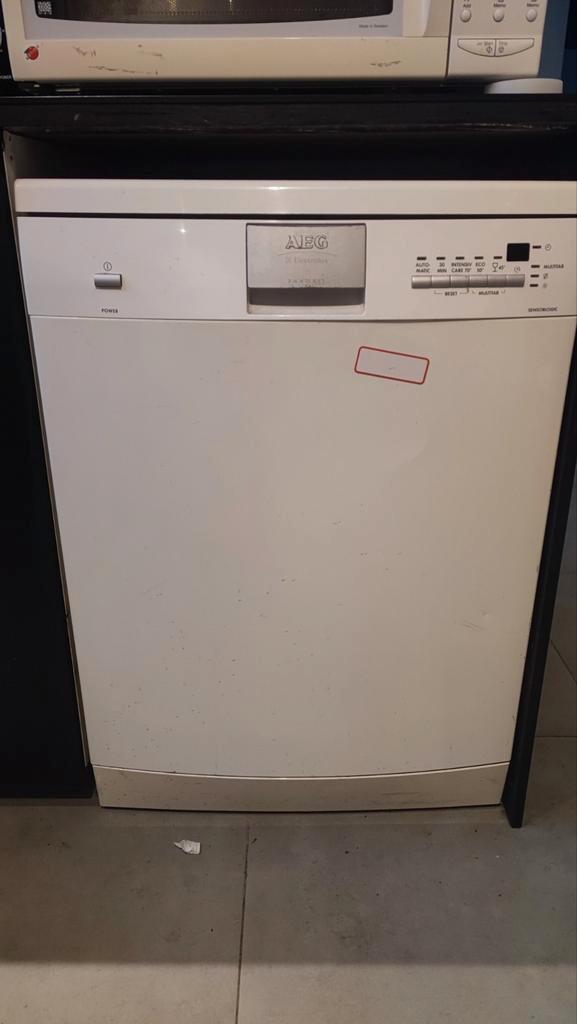 AEG Favorit Vaatwasser - Met Tegenwoord Te Koop! Doe een bod, Elektronische apparatuur, Vaatwasmachines, Ophalen