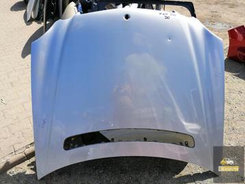 Mercedes W211 motorkap beschikbaar voor biedingen