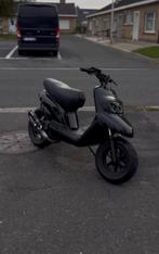 Booster / zip 2 takt 70 of 80cc gezocht (perfecte staat!), Fietsen en Brommers, Scooters | Yamaha, Ophalen, Zo goed als nieuw