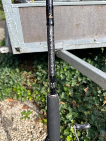 Nieuwe Westin W3 powercast 233cm 60-150gr +reel Westin W6 beschikbaar voor biedingen