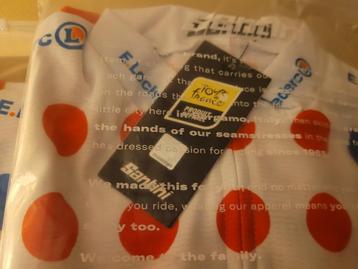 Nieuw origineel Tour de France 2025-shirt van Santini beschikbaar voor biedingen