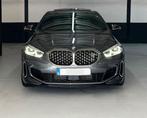 BMW M135i xDrive/2021/Mint condition/Leder/Navi/Pano/Garanti, Te koop, Zilver of Grijs, Berline, Benzine
