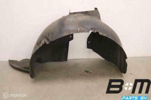 Wielkastbekleding linksvoor VW Caddy 2K 1T0805911M, Auto-onderdelen, Carrosserie, Gebruikt
