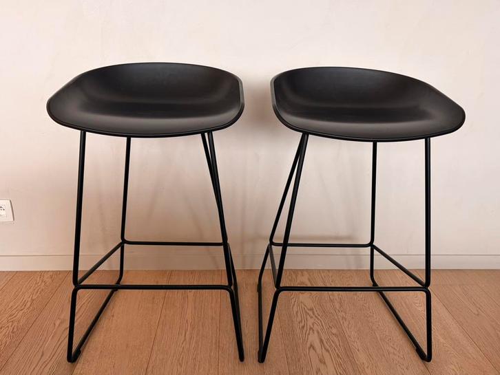 2 barkrukken HAY - About A Stool AAS38, Huis en Inrichting, Barkrukken, Zo goed als nieuw, 60 tot 90 cm, Kunststof, 2 krukken