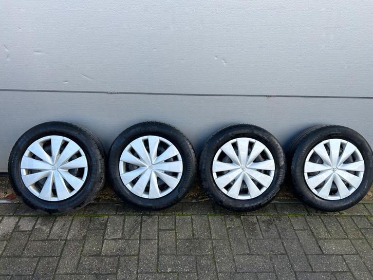 14 inch stalen velgen Peugeot 108 Toyota AYGO Citro n C1, Auto-onderdelen, Banden en Velgen, Band(en), Gebruikt