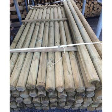 gefreesde ronde palen diameter 8cm beschikbaar voor biedingen