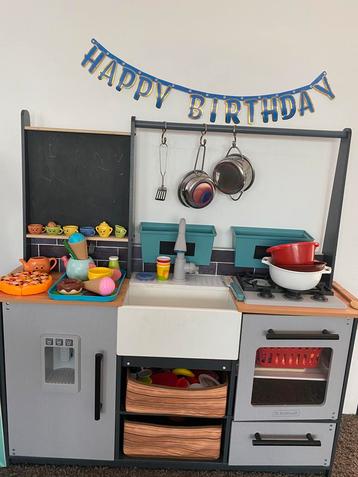Keuken speelgoed met accesories, Kinderen en Baby's, Speelgoed | Speelkeukens, Ophalen, Zo goed als nieuw, Hout, Speelkeuken