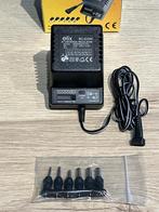 NIEUW : Universele Regelbare Voeding 3 - 12 Volt - 33% !!, Hobby en Vrije tijd, Elektronica-componenten, Ophalen of Verzenden