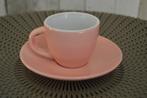 Mokkatasjes en onderbordje roze, Ophalen of Verzenden, Zo goed als nieuw, Porselein, Kop en/of schotel