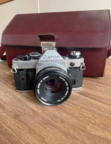 [MUST HAVE] Canon AE-1 PROGRAM incl. Batterij & leder zak beschikbaar voor biedingen