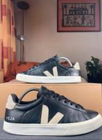 Veja Campo Sneakers Maat 42 Zwart/Wit, Ophalen of Verzenden, Sneakers, Gedragen, New balance