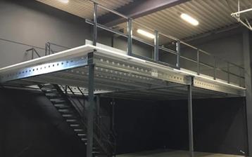 Plateforme d'entrepôt 6x18m, Enlèvement
