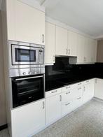 Landelijke keuken met keramisch vuur, oven en microgolfoven, Huis en Inrichting, Ophalen, Hoekkeuken, Graniet of Steen, Zo goed als nieuw